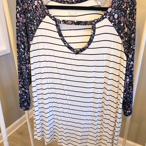 Maurices Keyhole Raglan Shirt